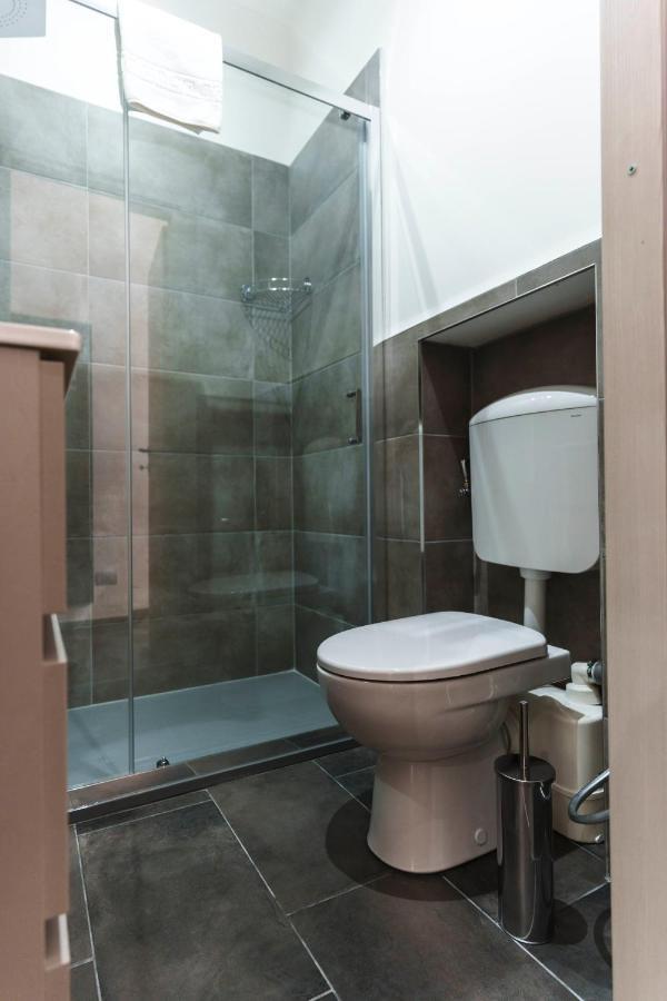 Julia Luxury Suite Rome Exterior photo